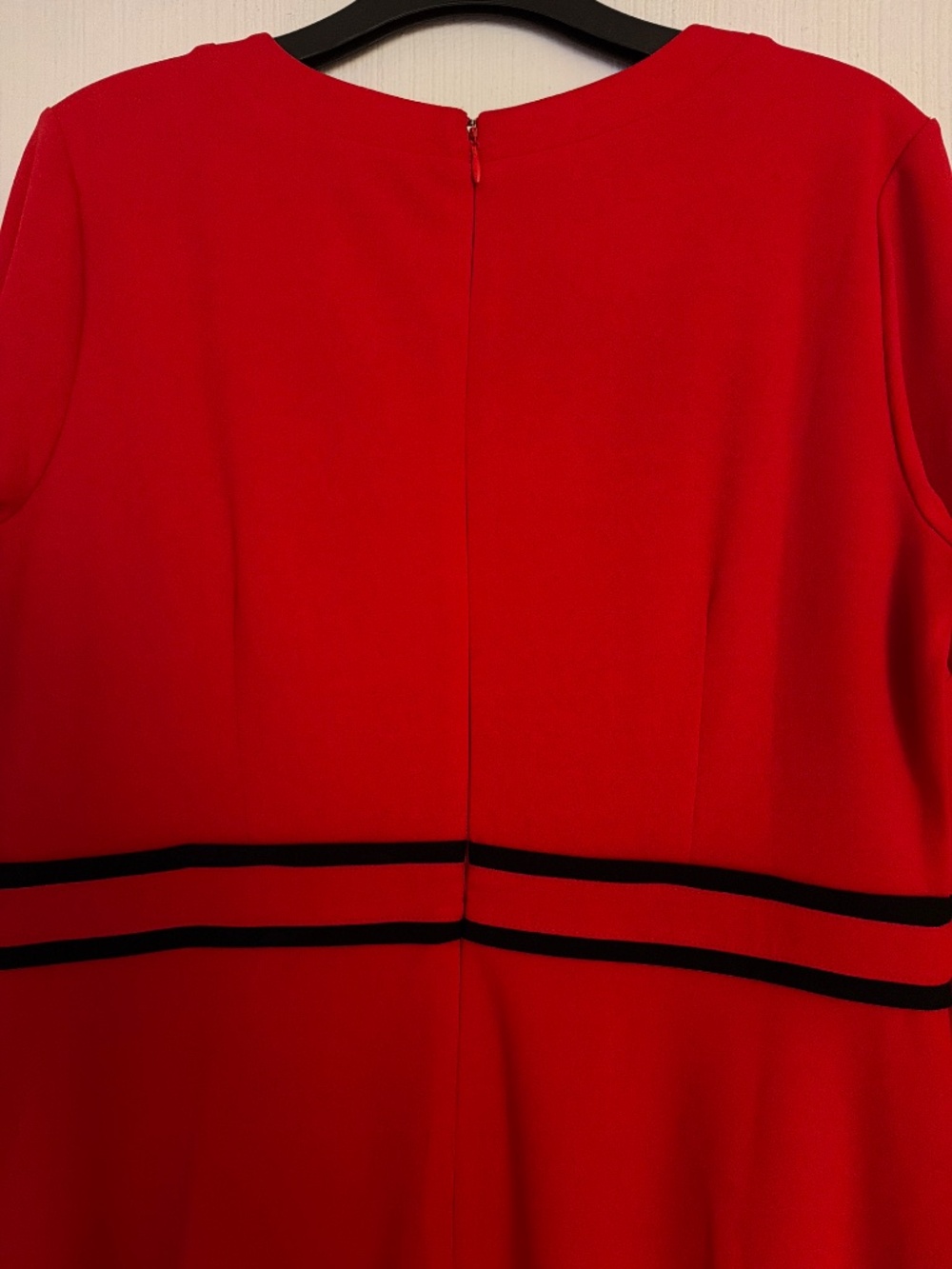 New York & Company Red Dress โค๏ธ - Picture 5 of 5